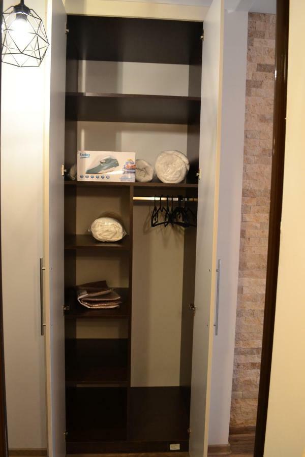 Apartament Golden Rose 1 Buşteni Eksteriør billede
